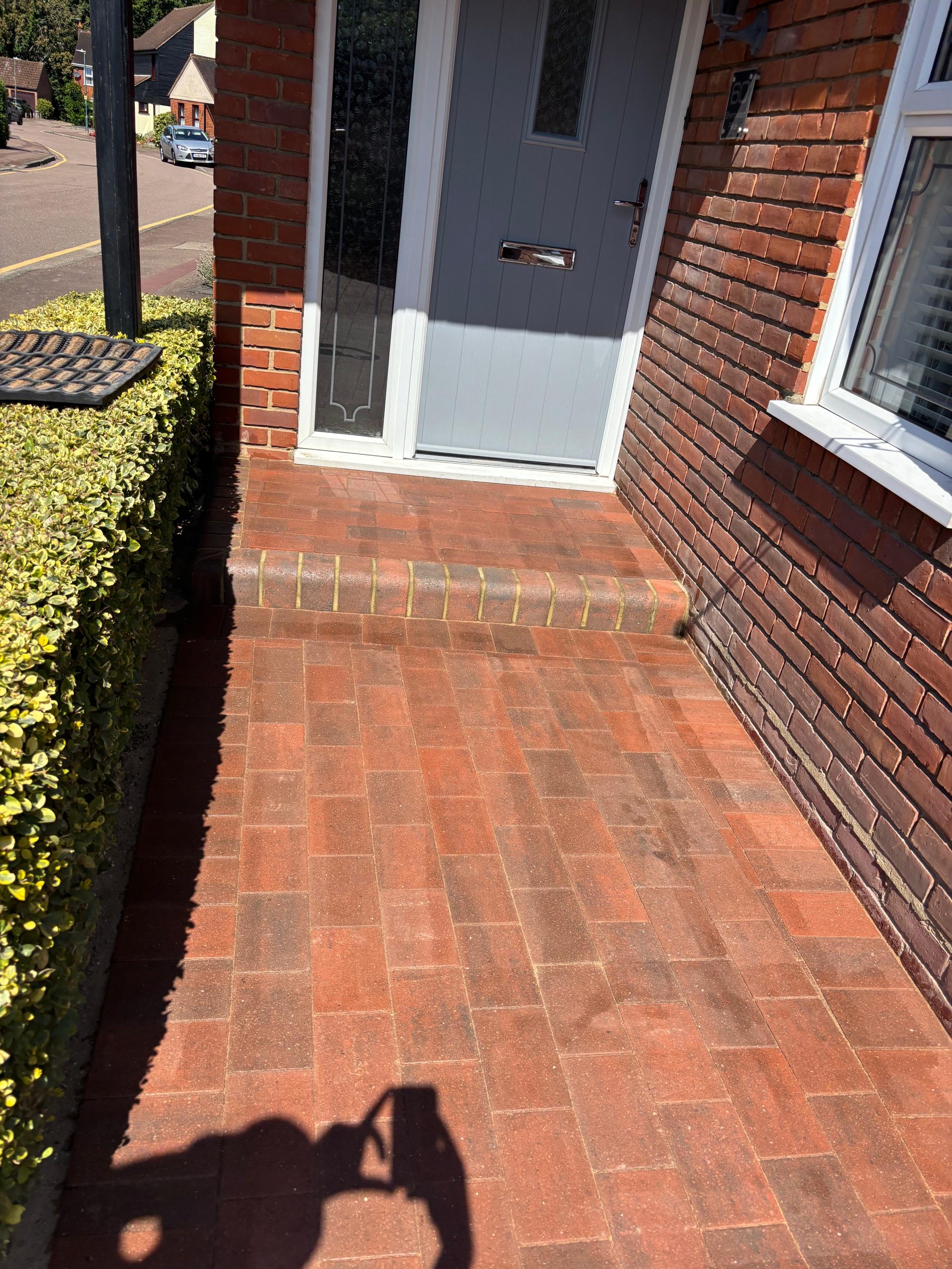 https://ddl-landscaping.co.uk/wp-content/uploads/2025/08/cdea095f-7993-439e-9c3e-2e6696d0cc2b-scaled.jpg